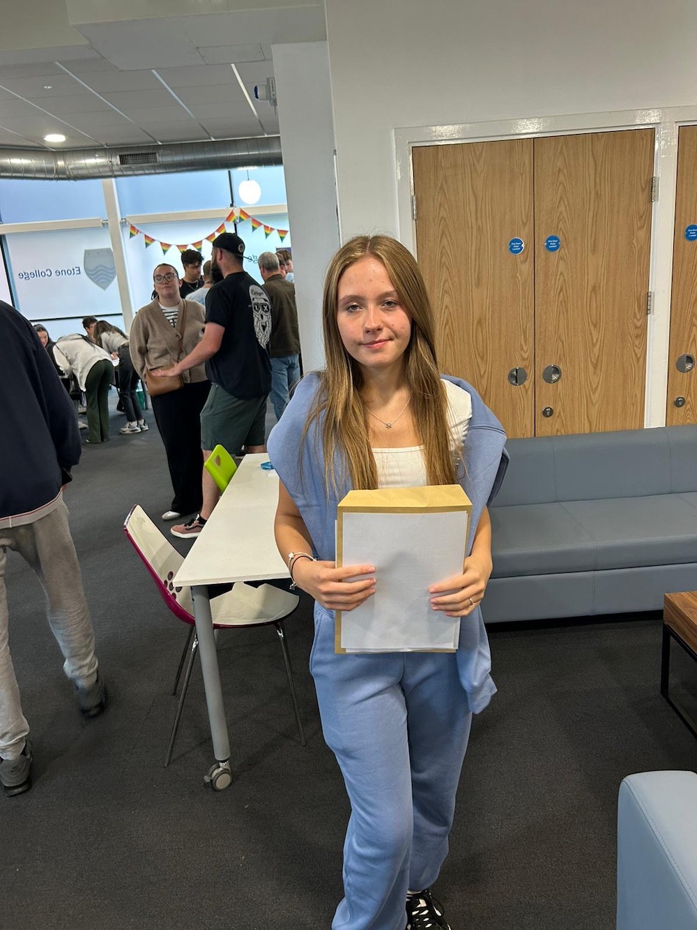 GCSE Results Day 2024 - Etone College