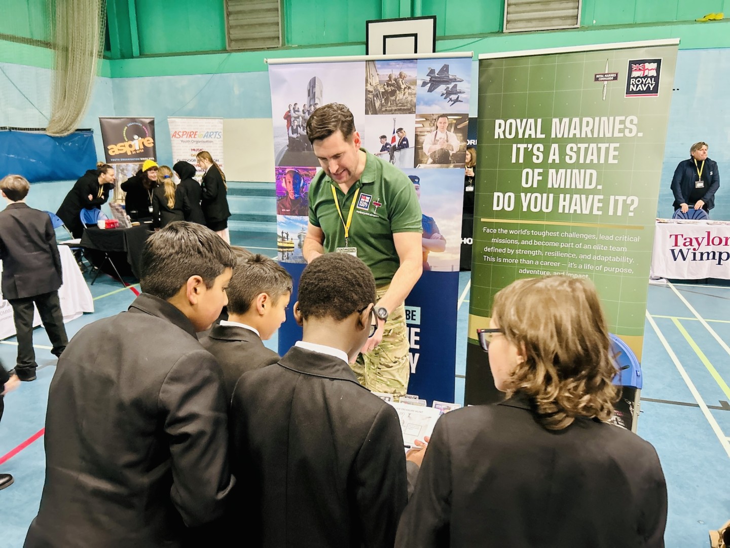 20251118_115301029_iOS